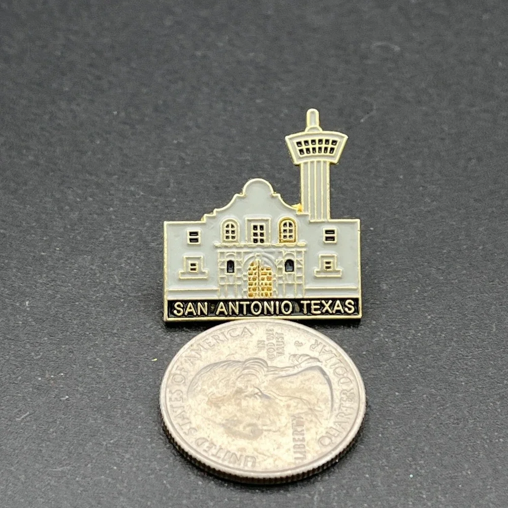 San Antonio Texas The Alamo Lapel‎ Hat Pin